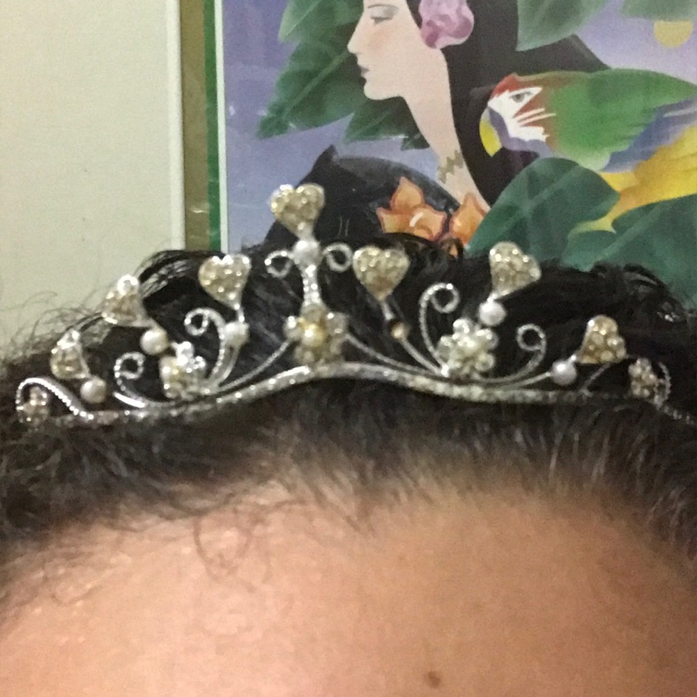 🌻Tiny  simple heart Tierra crown flower girl - Picture 2 of 8